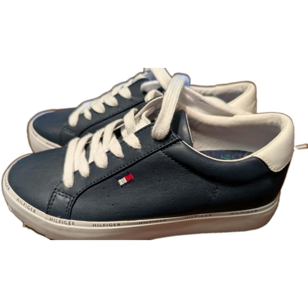 Tommy Hilfiger Women's Henissly Sneakers Dark Blue Size 7 NEW